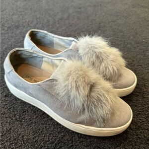 Steve Madden Pom Pom shoes